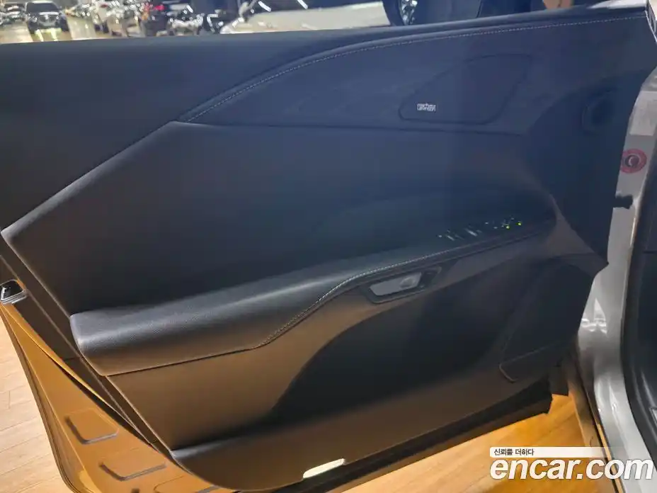 Lexus RX 2023 2.5 Вариатор в Москве № 547137, фото 17