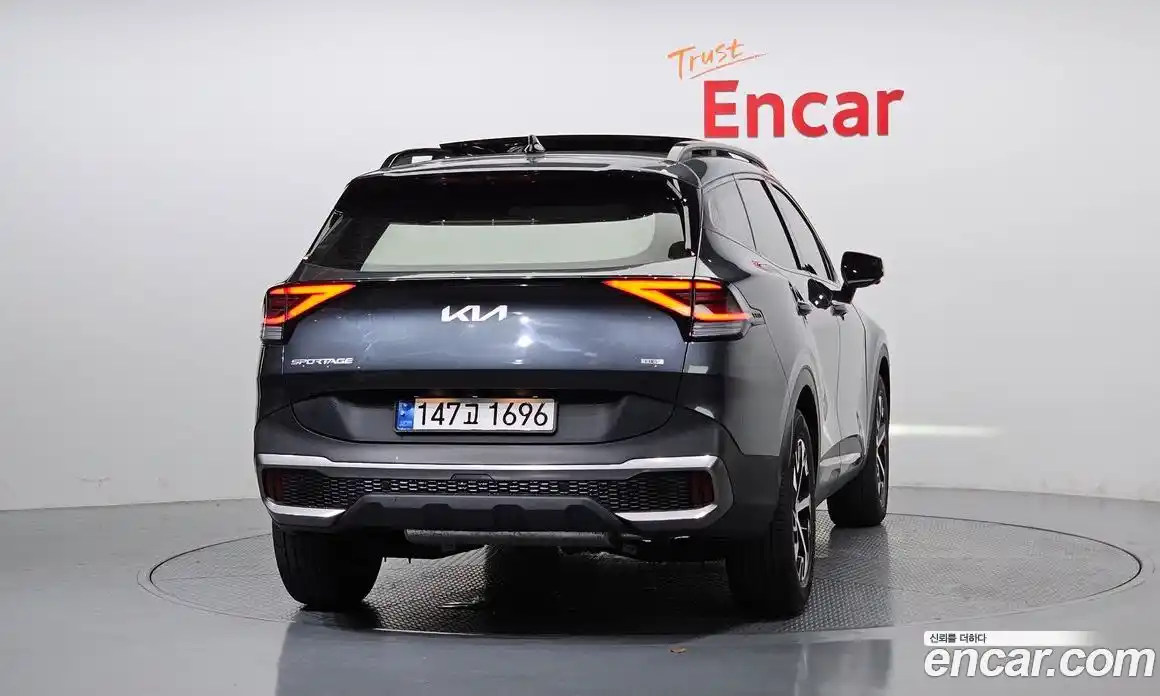 Kia Sportage 2023 1.6 Автомат в Москве № 56156, фото 3