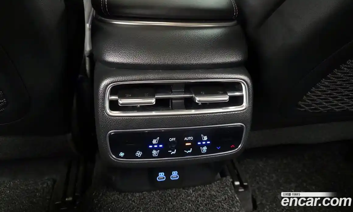 Genesis GV70 2025 2.5 Автомат в Москве № 56944, фото 18