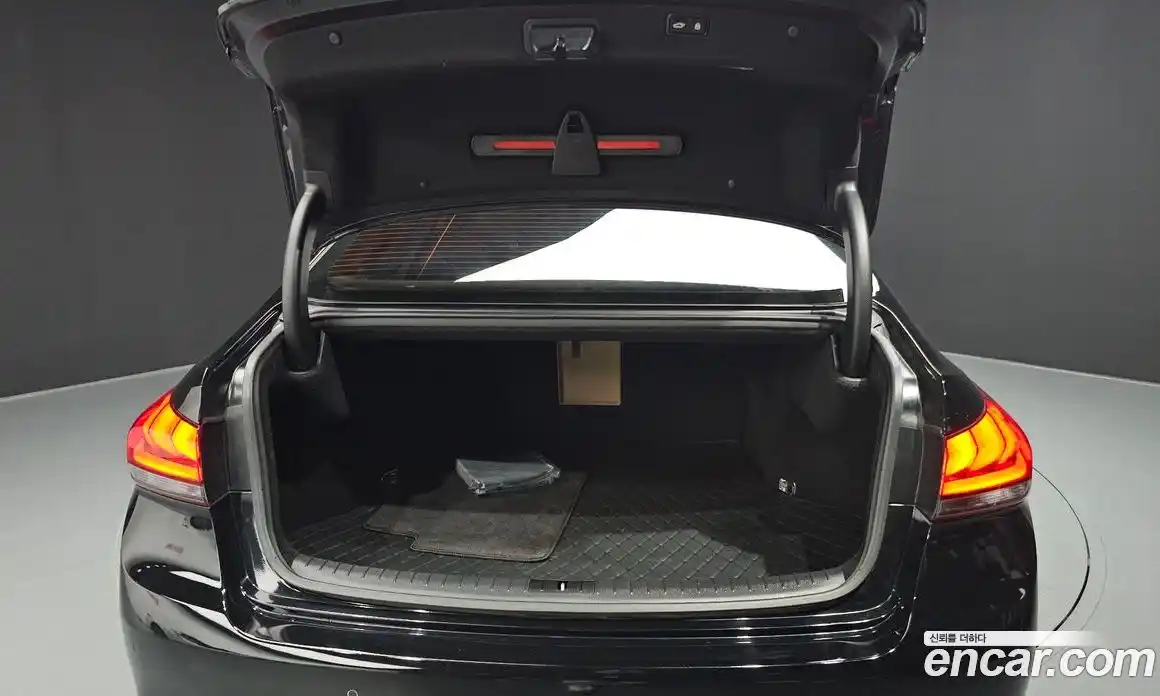 Genesis G80 2017 3.3 Автомат в Москве № 57052, фото 20