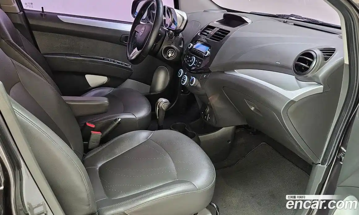 Chevrolet Spark 2015 1.0 Автомат в Москве № 68279, фото 13