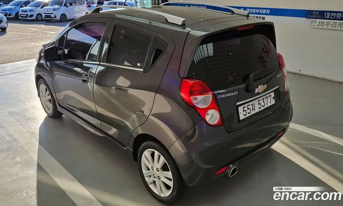 Chevrolet Spark 2015 1.0 Автомат в Москве № 68279, фото 4