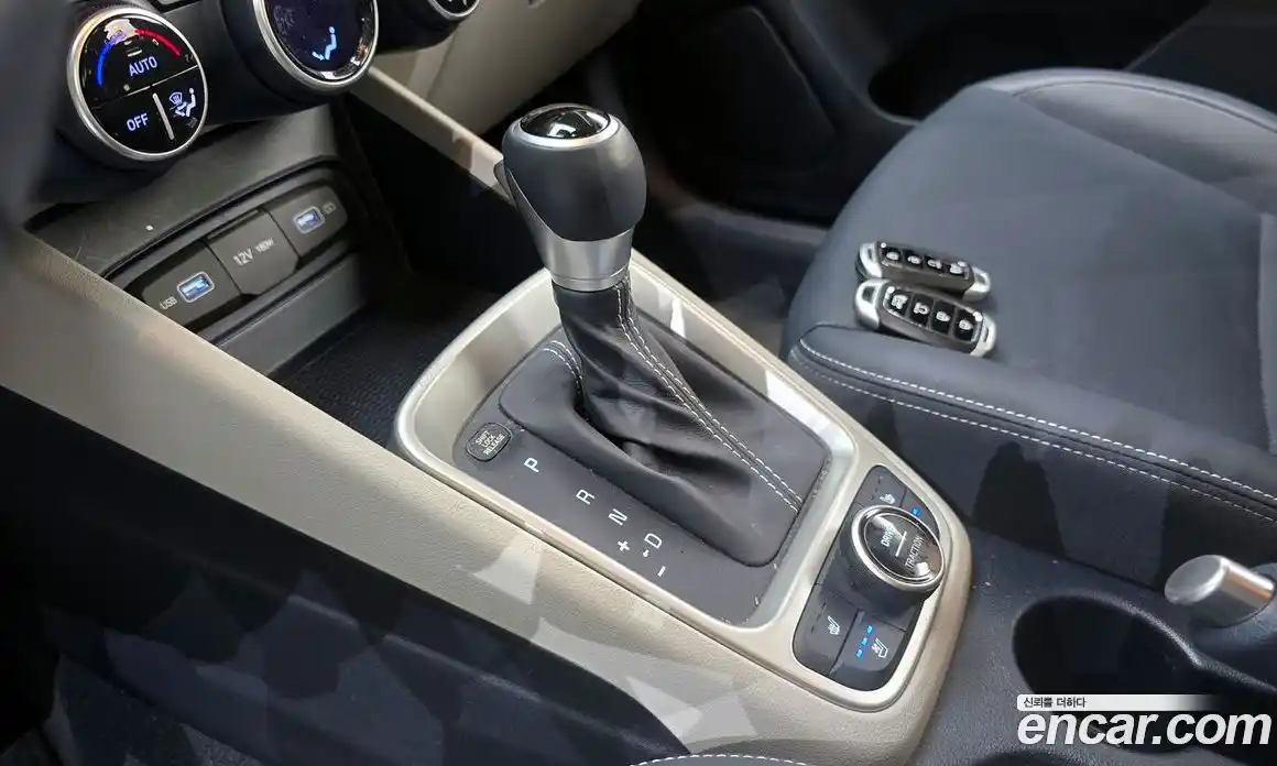 Hyundai Venue 2022 1.6 Автомат в Москве № 7527, фото 16