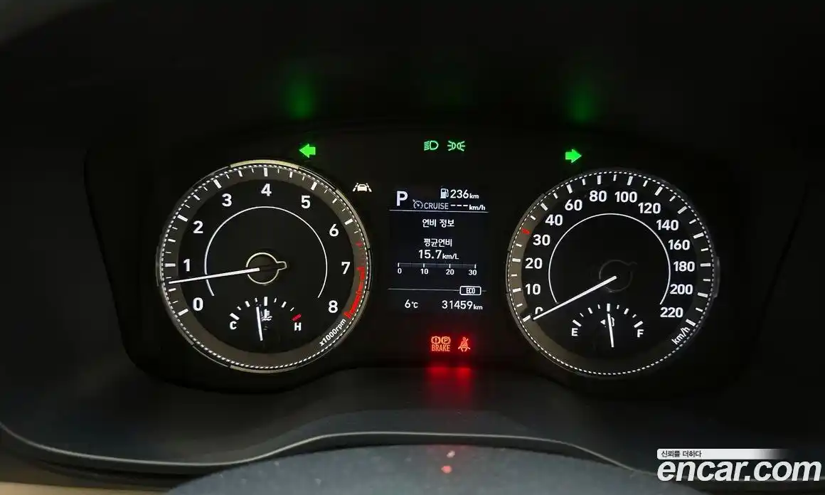 Hyundai Venue 2022 1.6 Автомат в Москве № 7527, фото 5