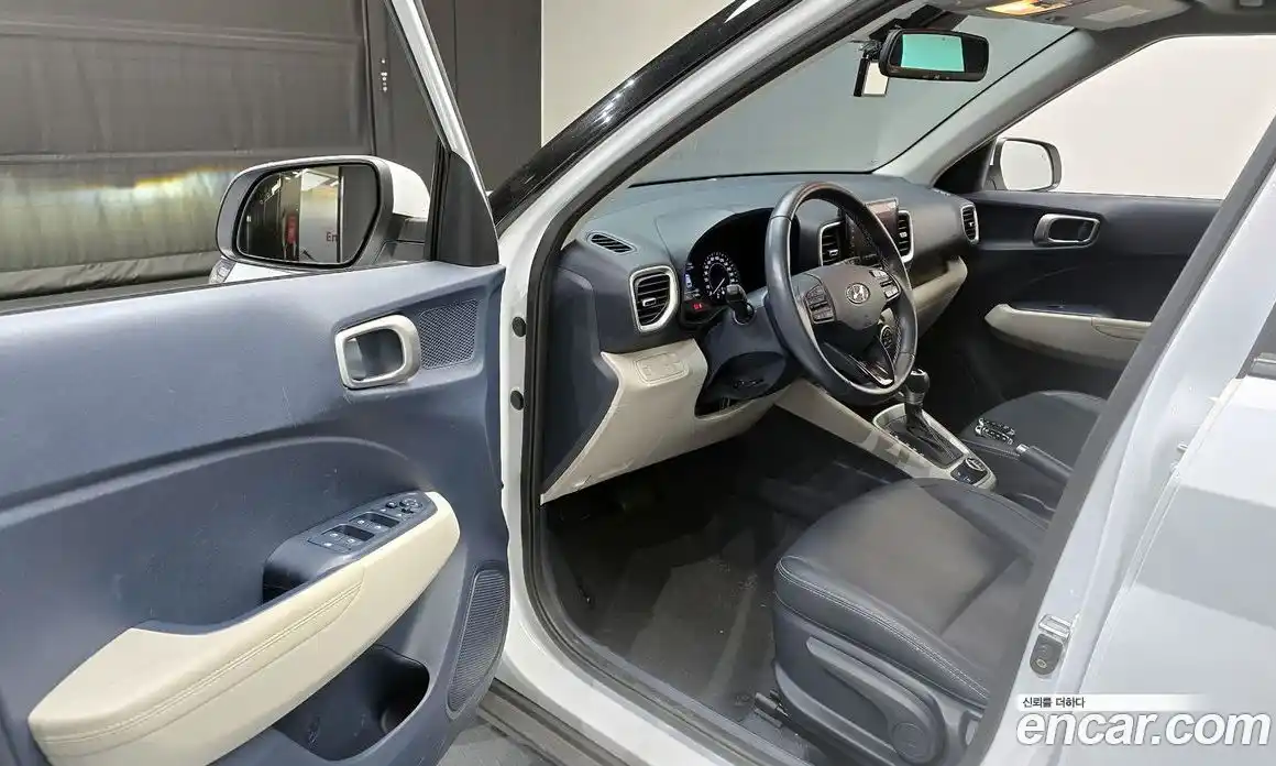 Hyundai Venue 2022 1.6 Автомат в Москве № 7527, фото 10