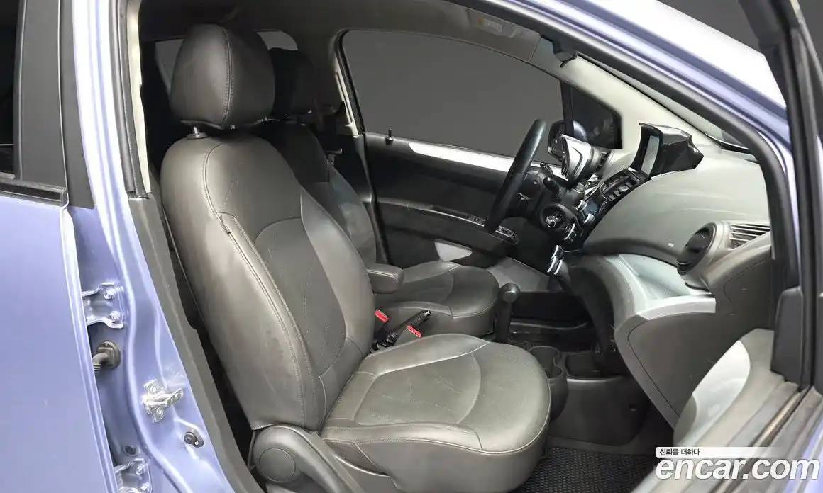 Chevrolet Spark 2014 1.0 Автомат в Москве № 100377, фото 4