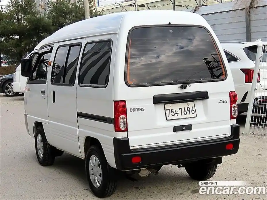 Chevrolet Damas 2019 0.8 Механическая в Москве № 104326, фото 3