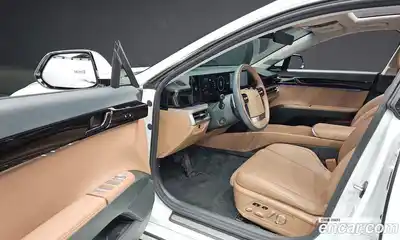 Hyundai Grandeur 2023 2.5 Автомат в Москве № 110679, миниатюра 11