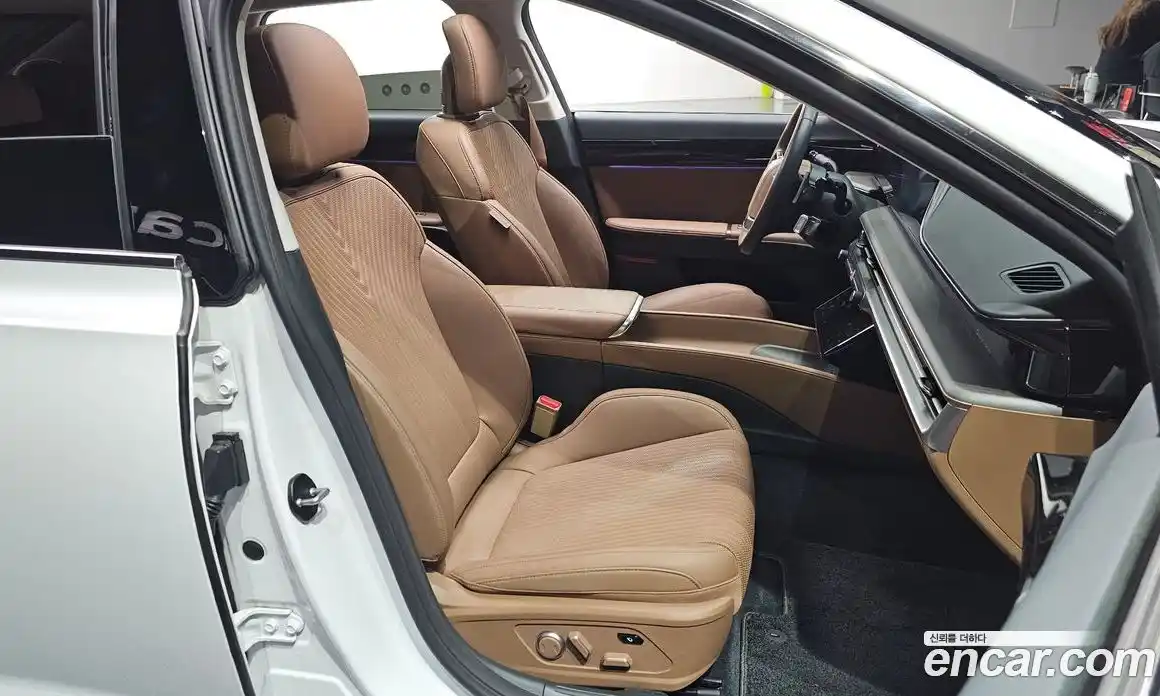 Hyundai Grandeur 2023 2.5 Автомат в Москве № 110679, фото 10