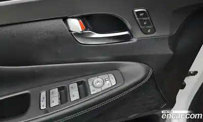 Hyundai Santa Fe 2023 1.6 Автомат в Москве № 110775, миниатюра 12