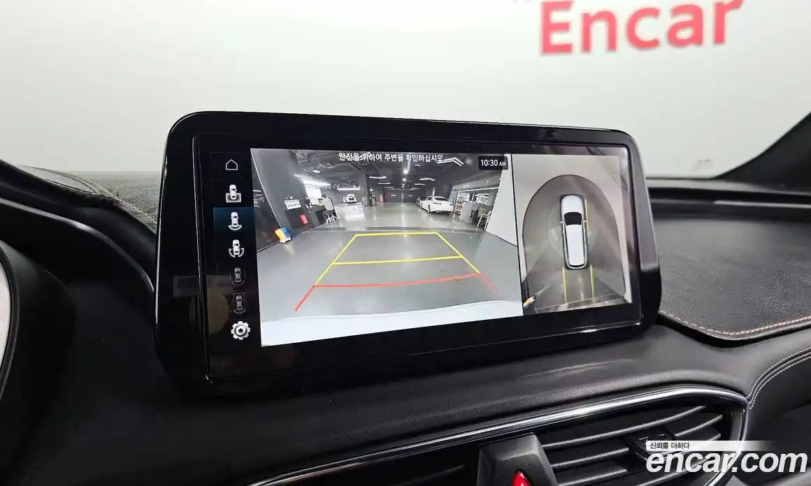 Hyundai Santa Fe 2023 1.6 Автомат в Москве № 110775, фото 17