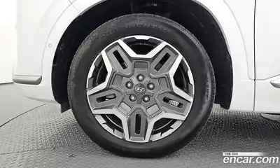 Hyundai Santa Fe 2023 1.6 Автомат в Москве № 110775, миниатюра 5