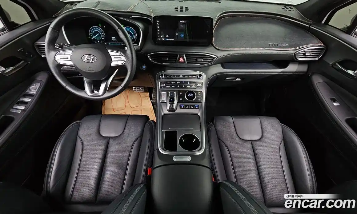 Hyundai Santa Fe 2023 1.6 Автомат в Москве № 110775, фото 7