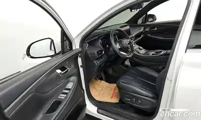 Hyundai Santa Fe 2023 1.6 Автомат в Москве № 110775, миниатюра 10