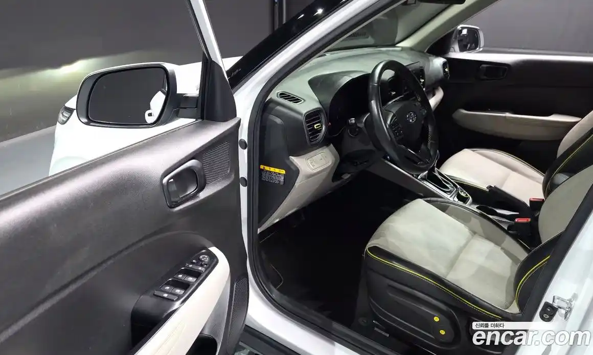 Hyundai Venue 2020 1.6 Автомат в Москве № 111933, фото 13