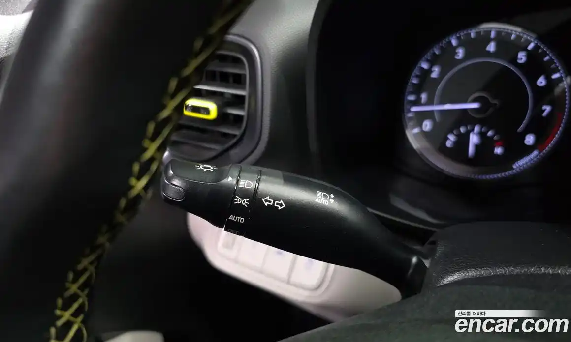 Hyundai Venue 2020 1.6 Автомат в Москве № 111933, фото 16