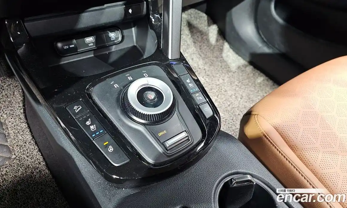 Kia Seltos 2025 1.6 Автомат в Москве № 114968, фото 1