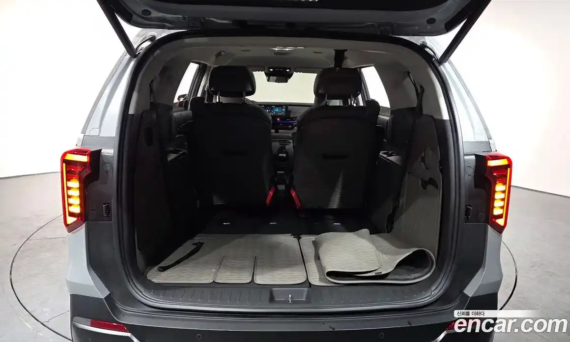 Kia Canival 2025 1.6 Автомат в Москве № 115394, фото 16