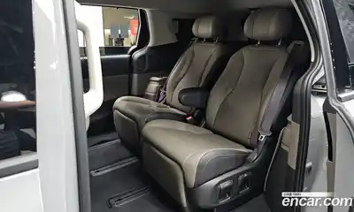 Kia Canival 2025 1.6 Автомат в Москве № 115394, миниатюра 3