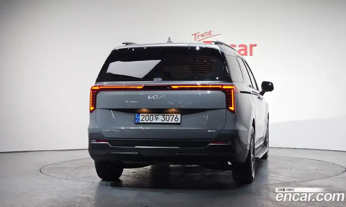 Kia Canival 2025 1.6 Автомат в Москве № 115394, фото 7