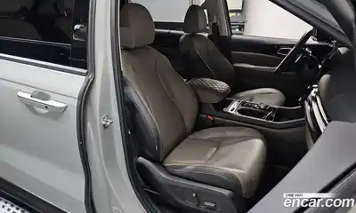 Kia Canival 2025 1.6 Автомат в Москве № 115394, миниатюра 8