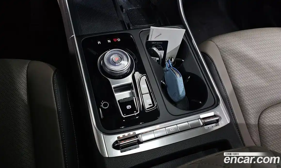 Kia Canival 2025 1.6 Автомат в Москве № 115394, фото 10