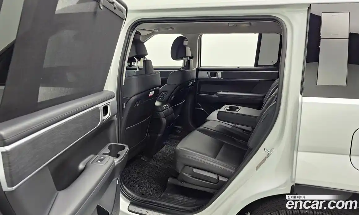 Hyundai Santa Fe 2025 1.6 Автомат в Москве № 119719, фото 11