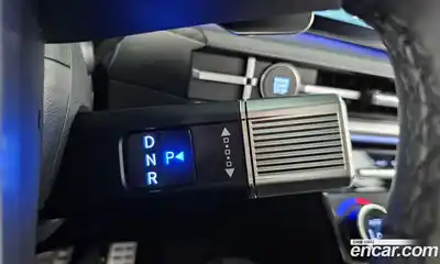 Hyundai Santa Fe 2025 1.6 Автомат в Москве № 119719, миниатюра 7