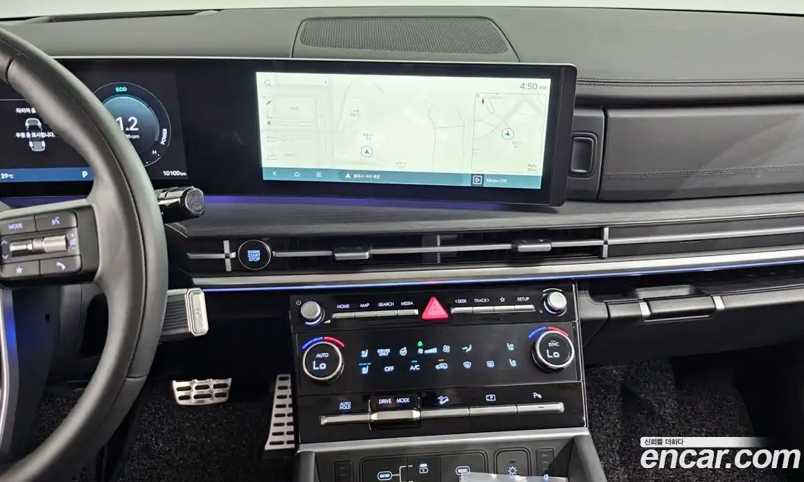 Hyundai Santa Fe 2025 1.6 Автомат в Москве № 119719, фото 8