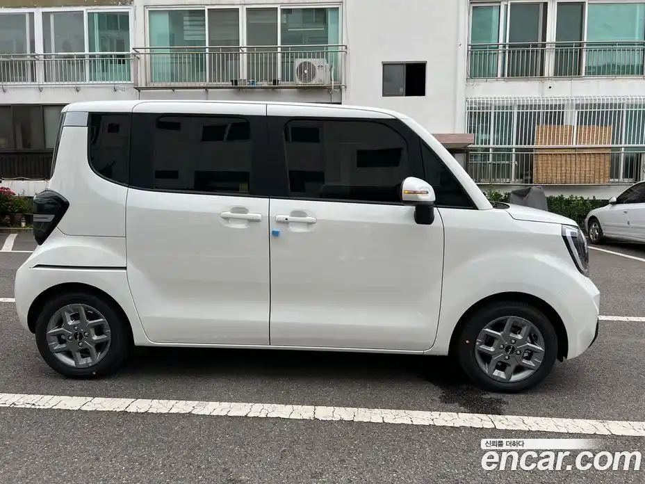 Kia Ray 2025 1.0 Автомат в Москве № 123308, фото 3