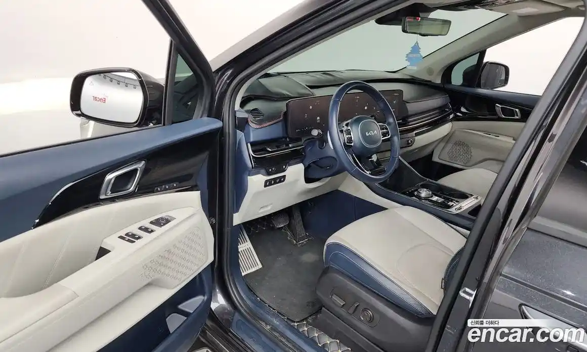 Kia Canival 2025 1.6 Автомат в Москве № 124279, фото 17