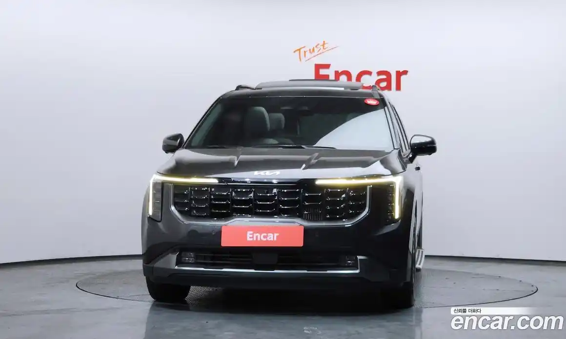 Kia Canival 2025 1.6 Автомат в Москве № 124279, фото 3