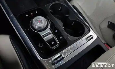 Kia Canival 2025 1.6 Автомат в Москве № 124279, миниатюра 4