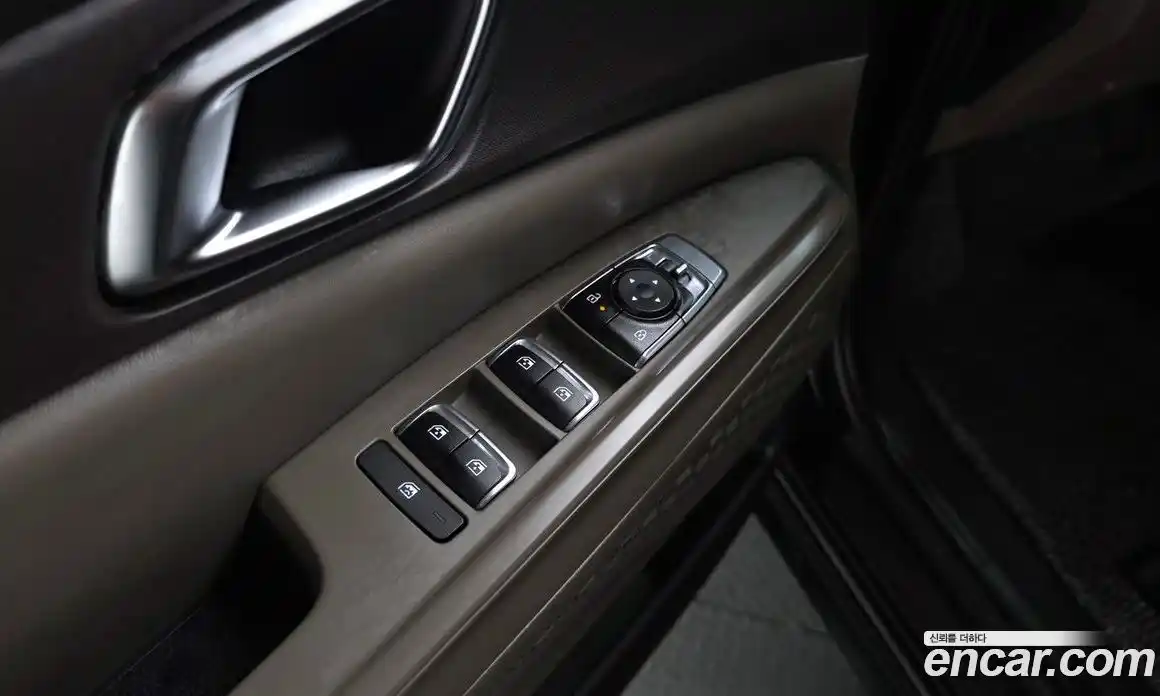 Kia Canival 2025 3.5 Автомат в Москве № 128823, фото 10