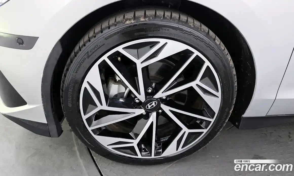 Hyundai Ioniq 6 2024 0.1 Автомат в Москве № 129891, фото 7