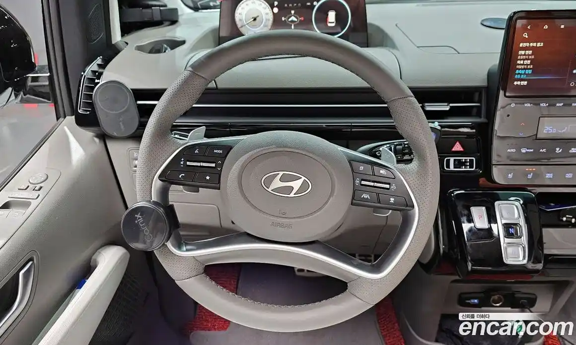 Hyundai Staria 2025 2.2 Автомат в Москве № 130213, фото 3