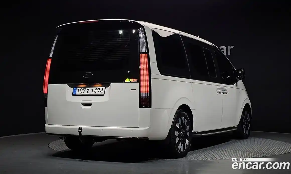 Hyundai Staria 2025 2.2 Автомат в Москве № 130213, фото 6