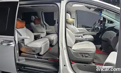 Hyundai Staria 2025 2.2 Автомат в Москве № 130213, миниатюра 10