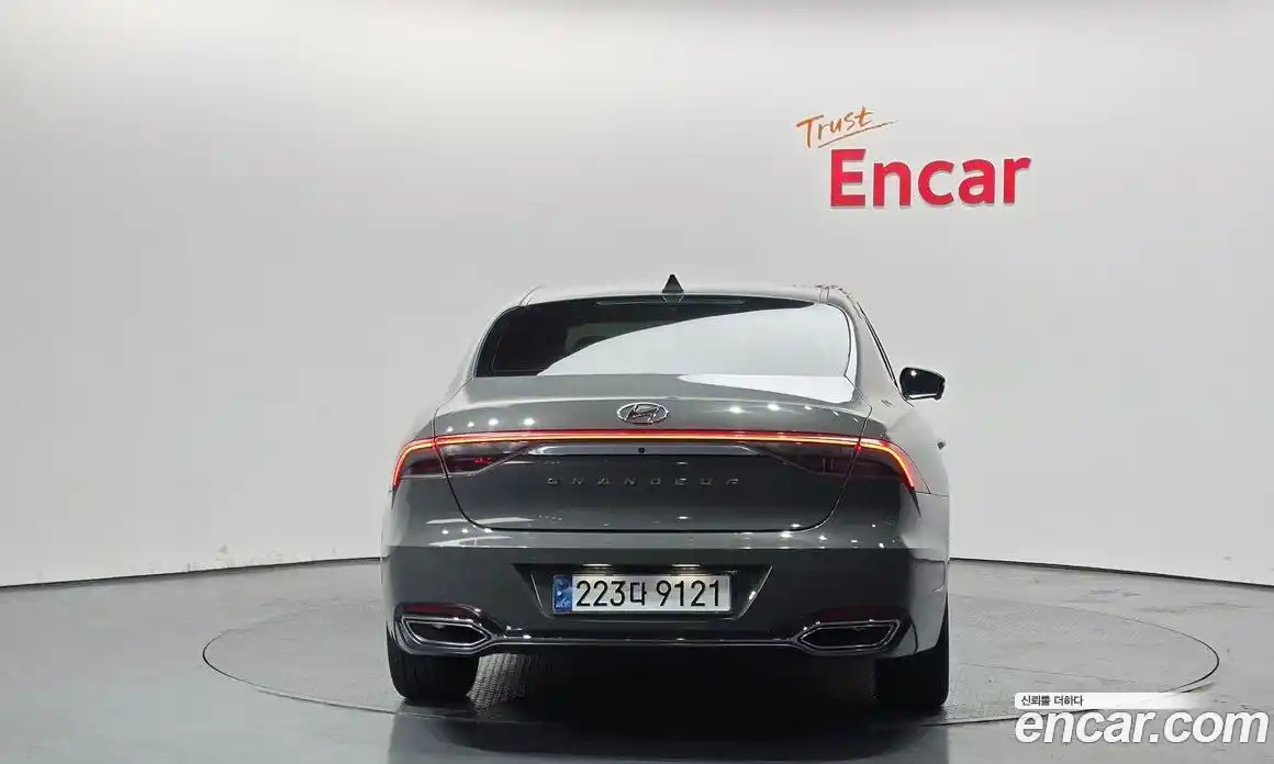 Hyundai Grandeur 2020 2.5 Автомат в Москве № 130575, фото 4