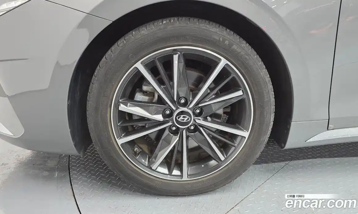 Hyundai Grandeur 2020 2.5 Автомат в Москве № 130575, фото 5