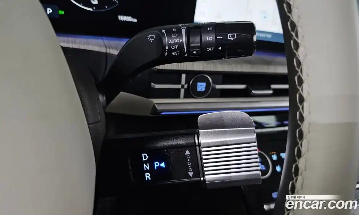 Hyundai Santa Fe 2025 1.6 Автомат в Москве № 131061, фото 15