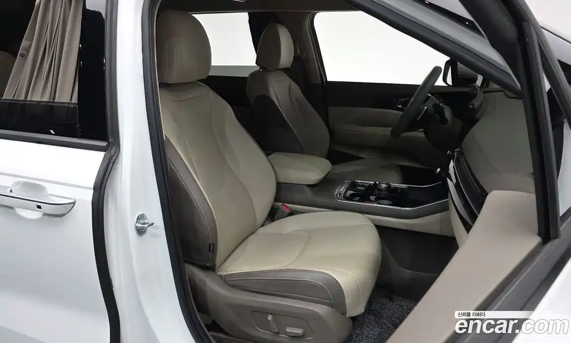 Kia Canival 2024 3.5 Автомат в Москве № 132085, фото 15