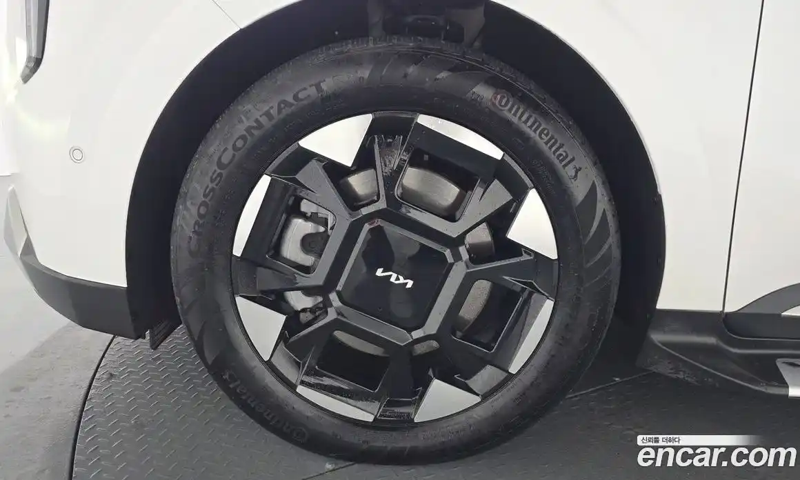 Kia Canival 2024 3.5 Автомат в Москве № 132085, фото 3