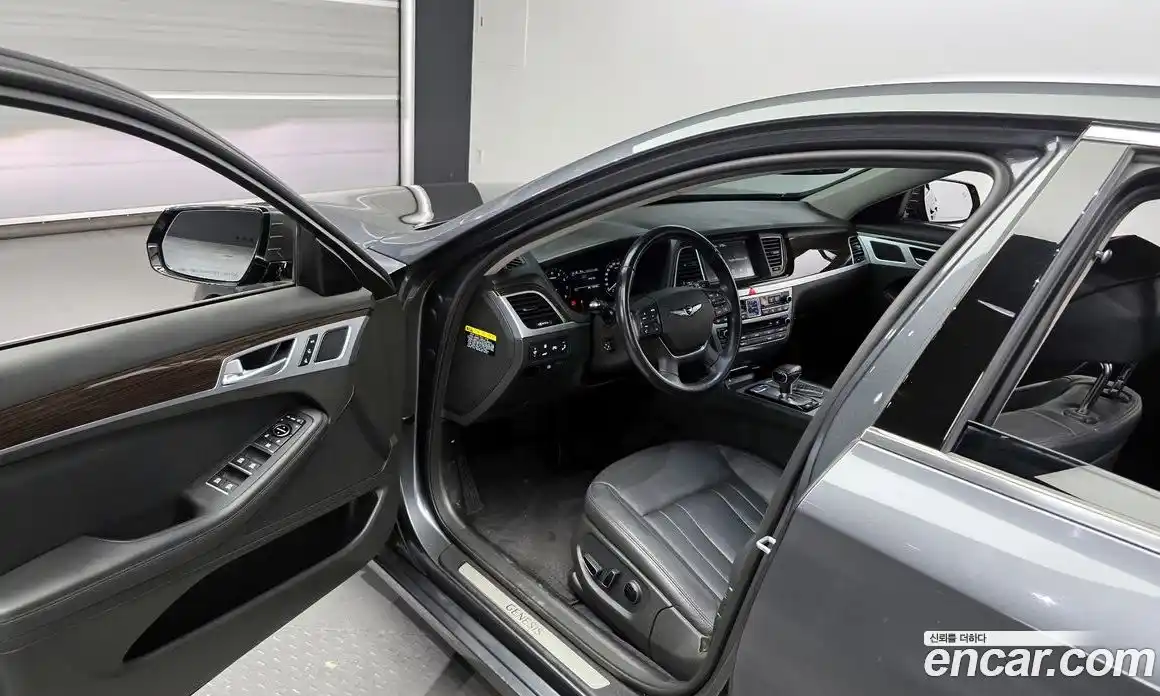 Genesis G80 2018 3.3 Автомат в Москве № 13422, фото 19