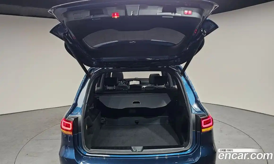 Mercedes-Benz GLB-Class 2021 2.0 Автомат в Москве № 137712, фото 19