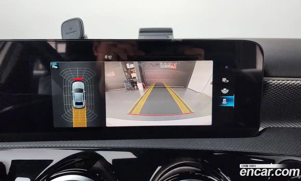 Mercedes-Benz A-Class 2021 2.0 Автомат в Москве № 141932, фото 14