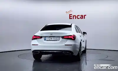 Mercedes-Benz A-Class 2021 2.0 Автомат в Москве № 141932, миниатюра 5