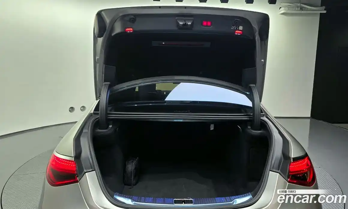 Mercedes-Benz S-Class 2022 4.0 Автомат в Москве № 142936, фото 20