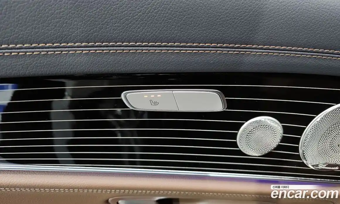 Mercedes-Benz E-Class 2022 3.0 Автомат в Москве № 143223, фото 3