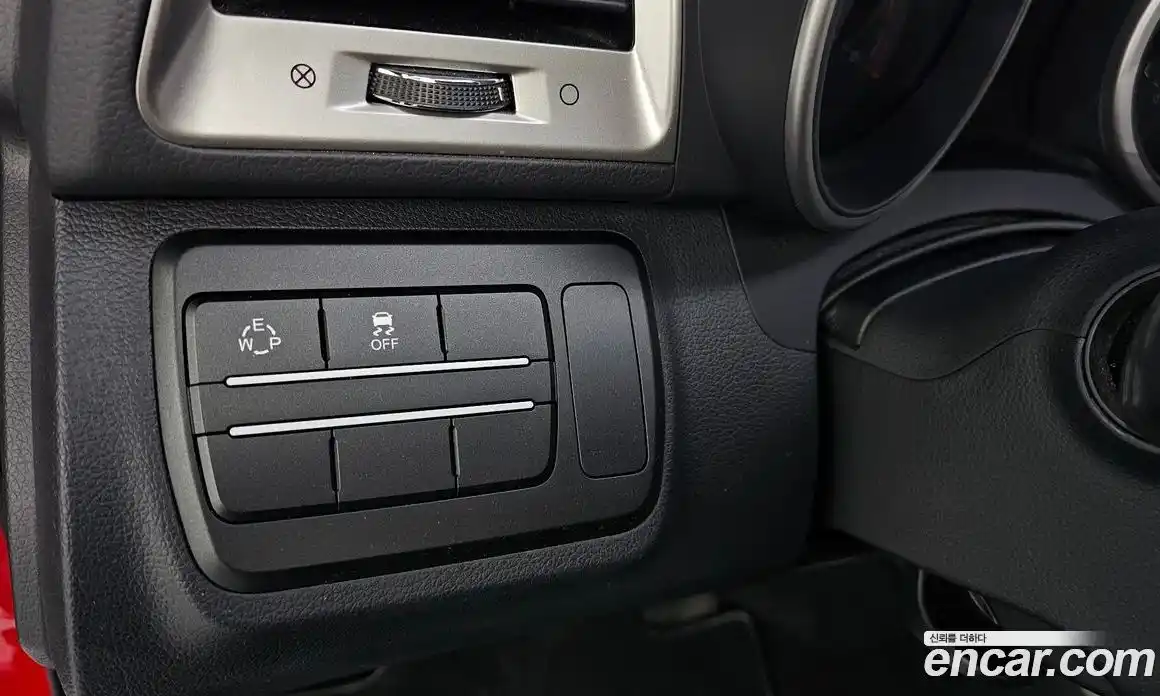 SsangYong TIBOLI 2016 1.6 Автомат в Москве № 146401, фото 5